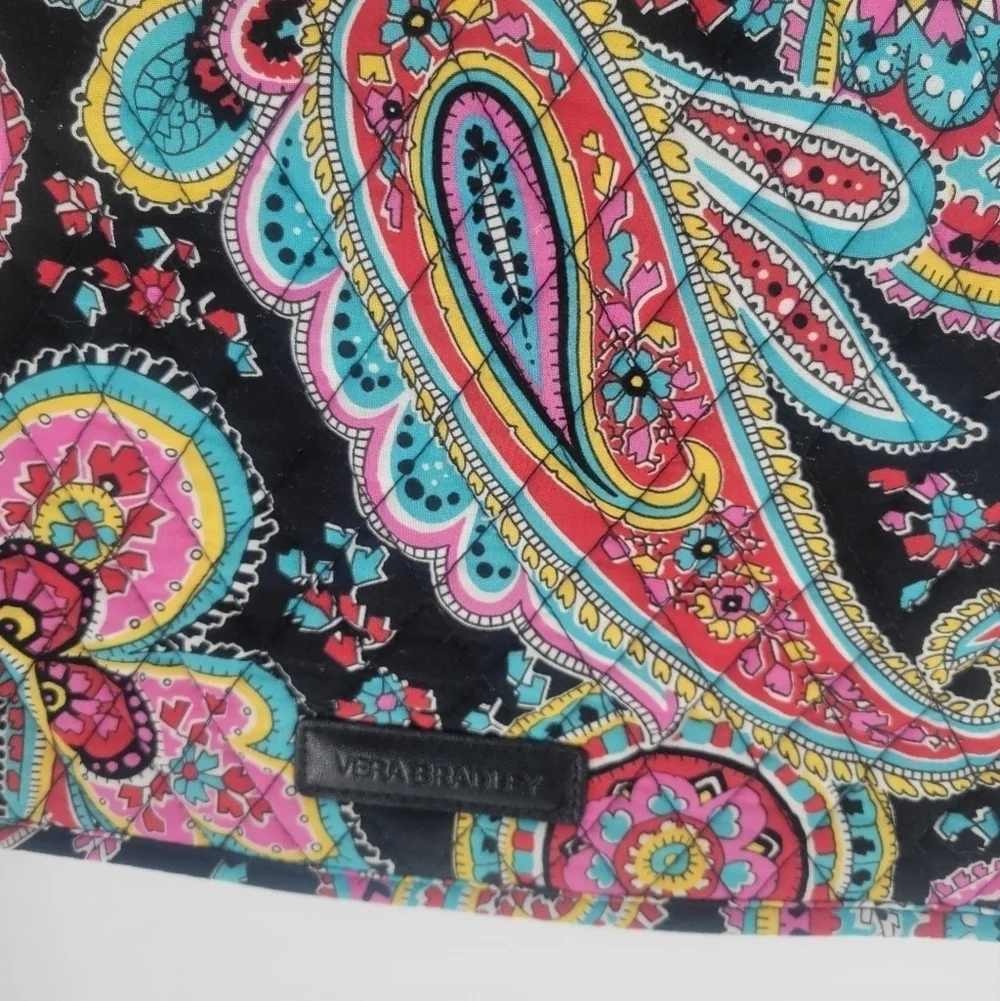Vera Bradley excellent